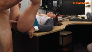 لاتينا الفرخ اشتراكاتك كبير الثدي تبادل فرجها من أجل المال