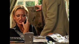 GL-Dupin-to-the-boss-Lulu