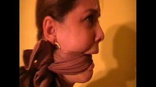 кішкентай сиськи в трусики шланг