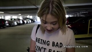 American aparvado grande rubio franxa exterior