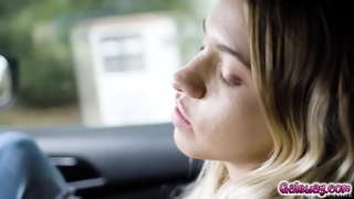 Khloe解約からGias情熱に触れてその渦中に巻き込まれた熱の瞬間